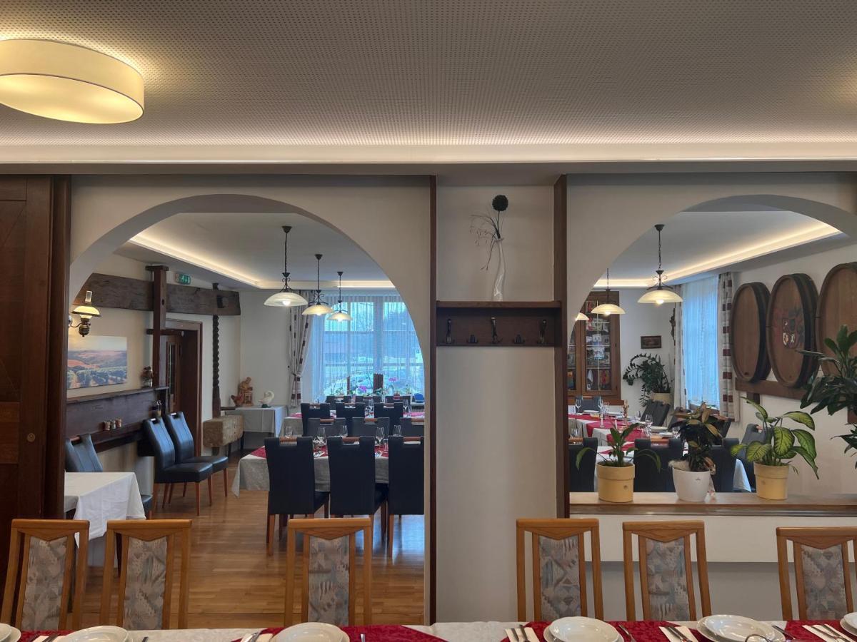 Gasthof Wagner Restaurant-Pension Halbenrain Exteriör bild